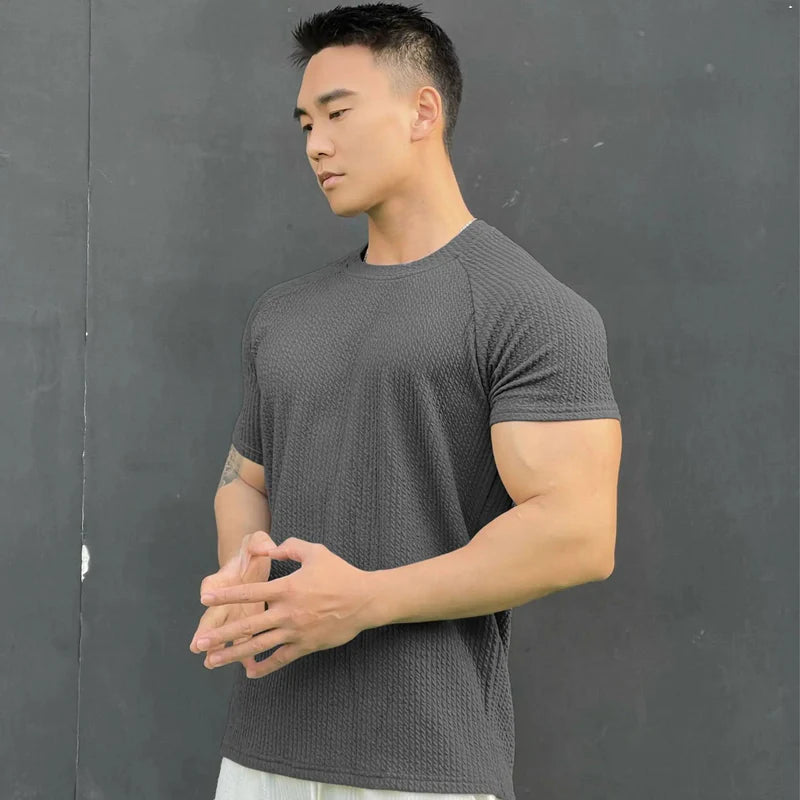 Loose-Fitting Sleeveless T-Shirt